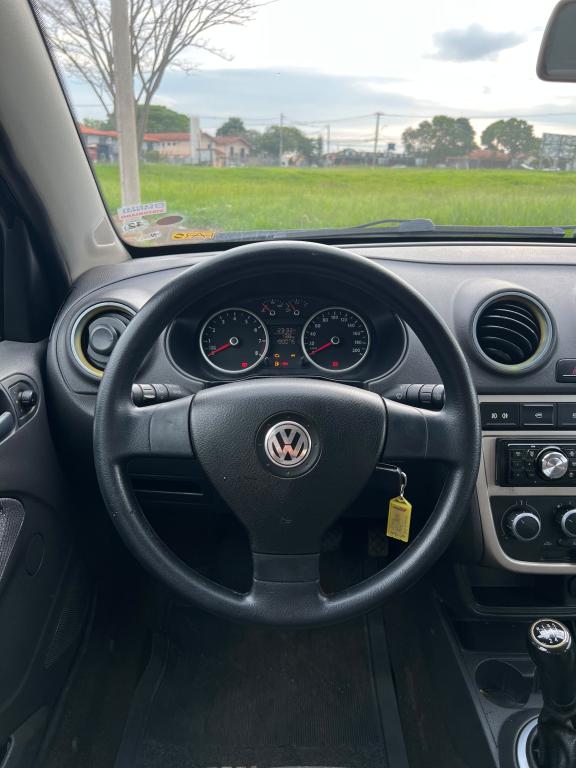 VOLKSWAGEN Voyage - Foto