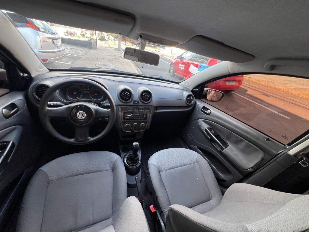 VOLKSWAGEN Voyage - Foto