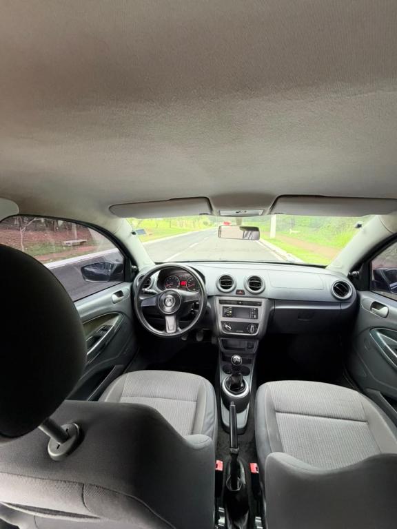 VOLKSWAGEN Voyage - Foto