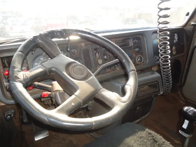VOLVO 360 - Foto