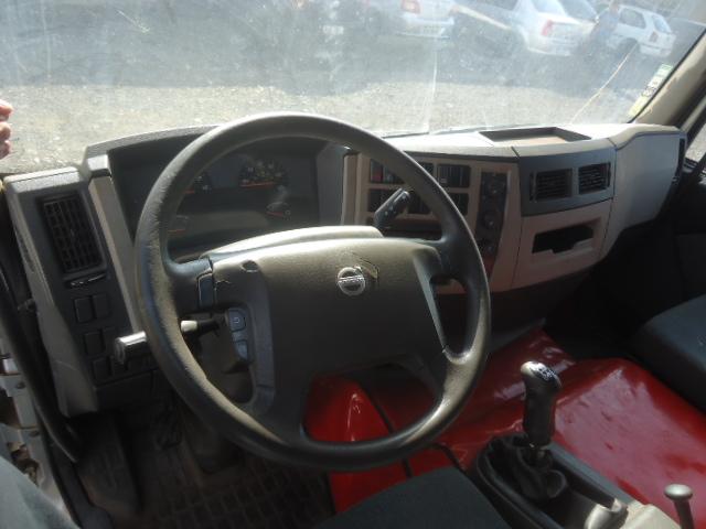 VOLVO VM 330 - Foto