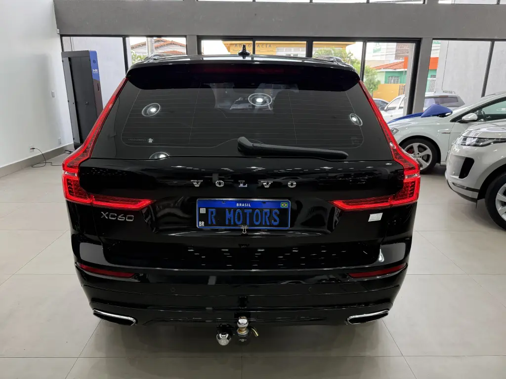VOLVO XC60 - Foto