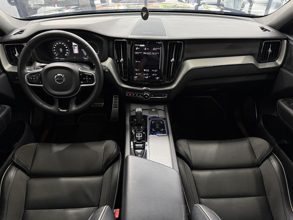 VOLVO XC60 - Foto