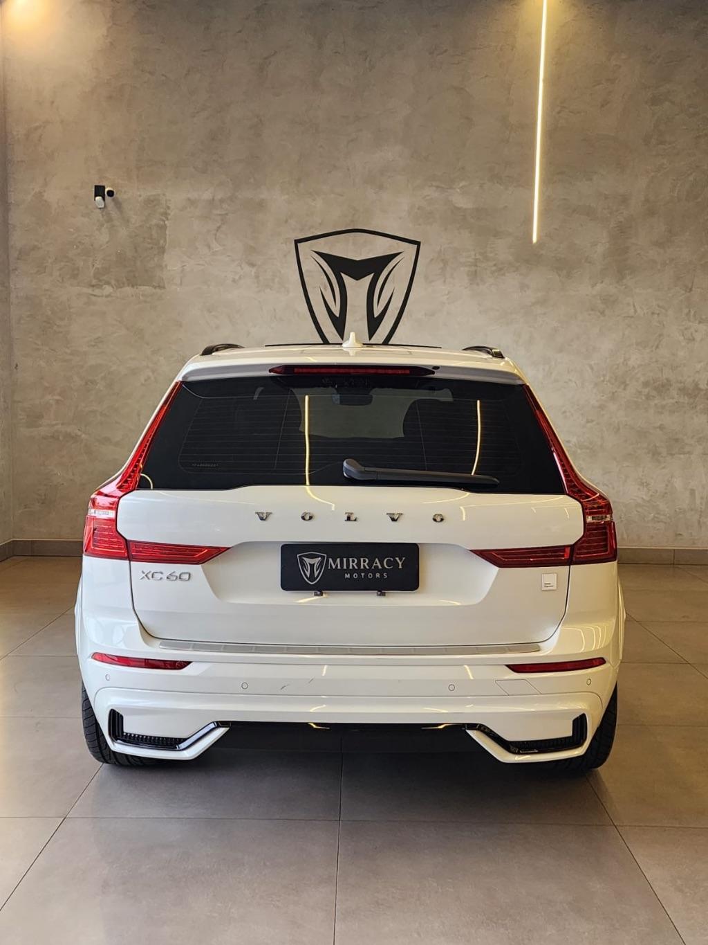 VOLVO XC60 - Foto