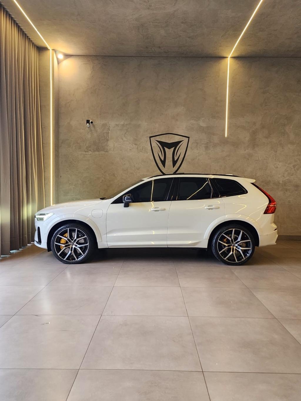 VOLVO XC60 - Foto