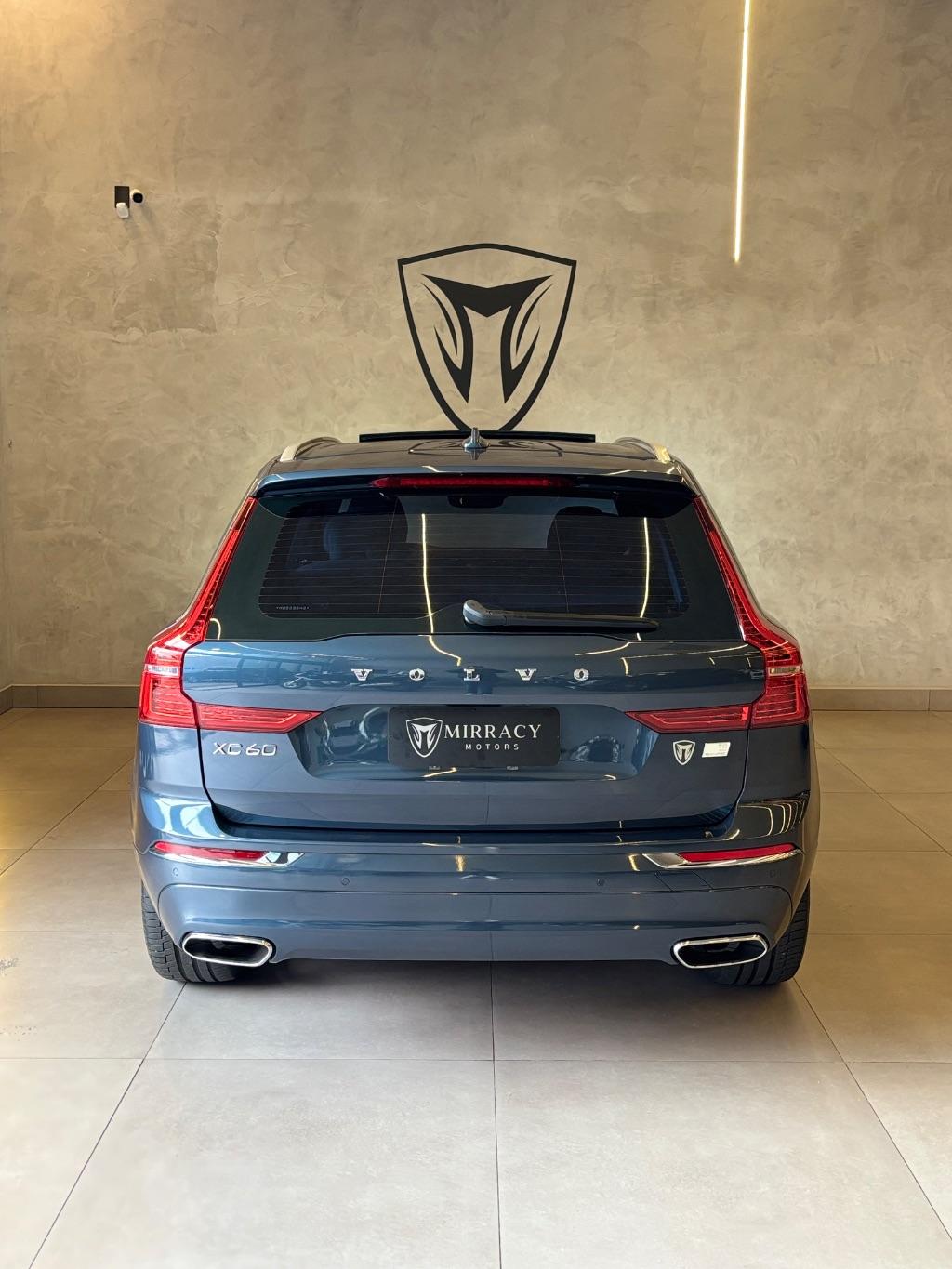 VOLVO XC60 - Foto
