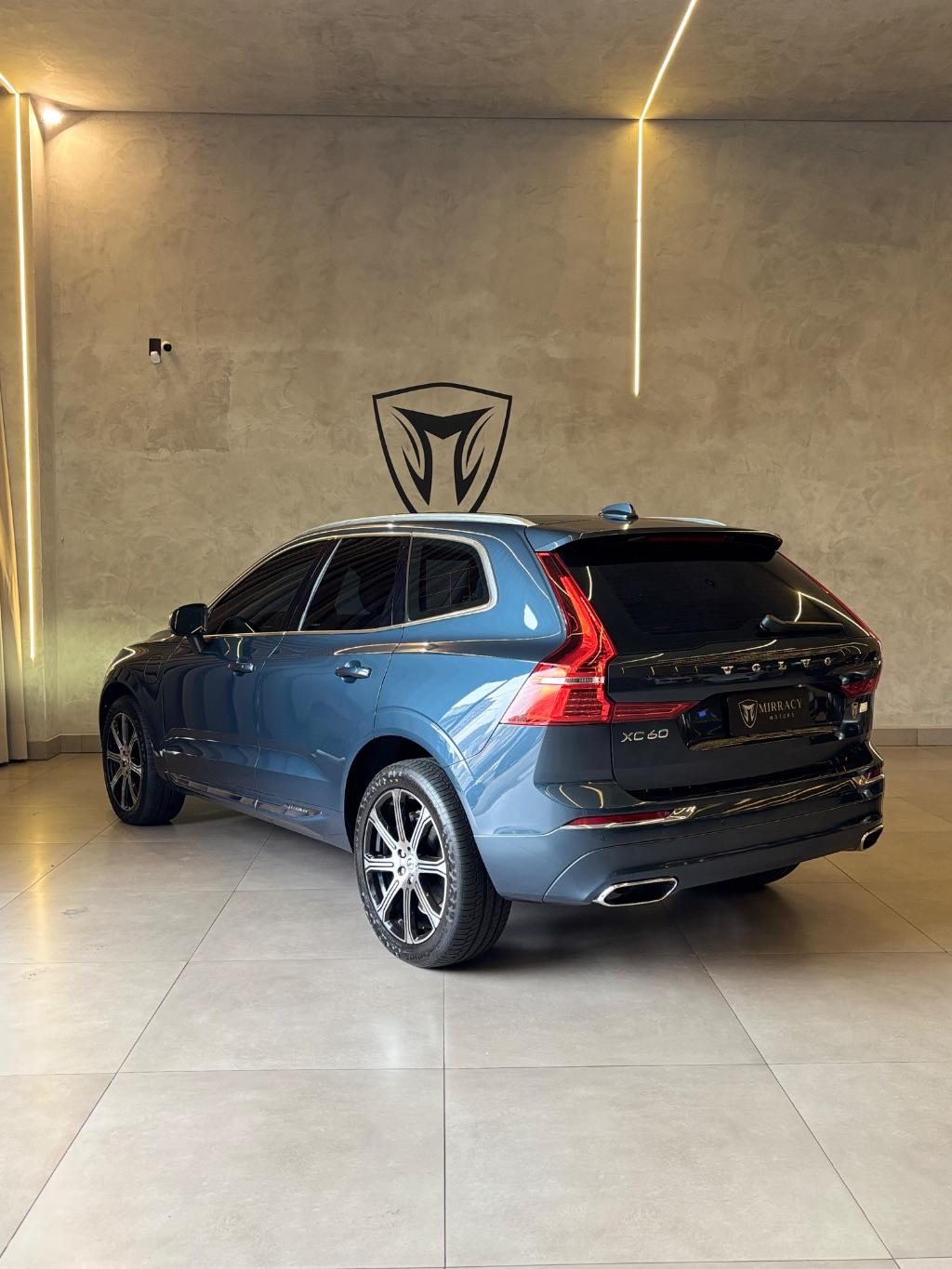 VOLVO XC60 - Foto