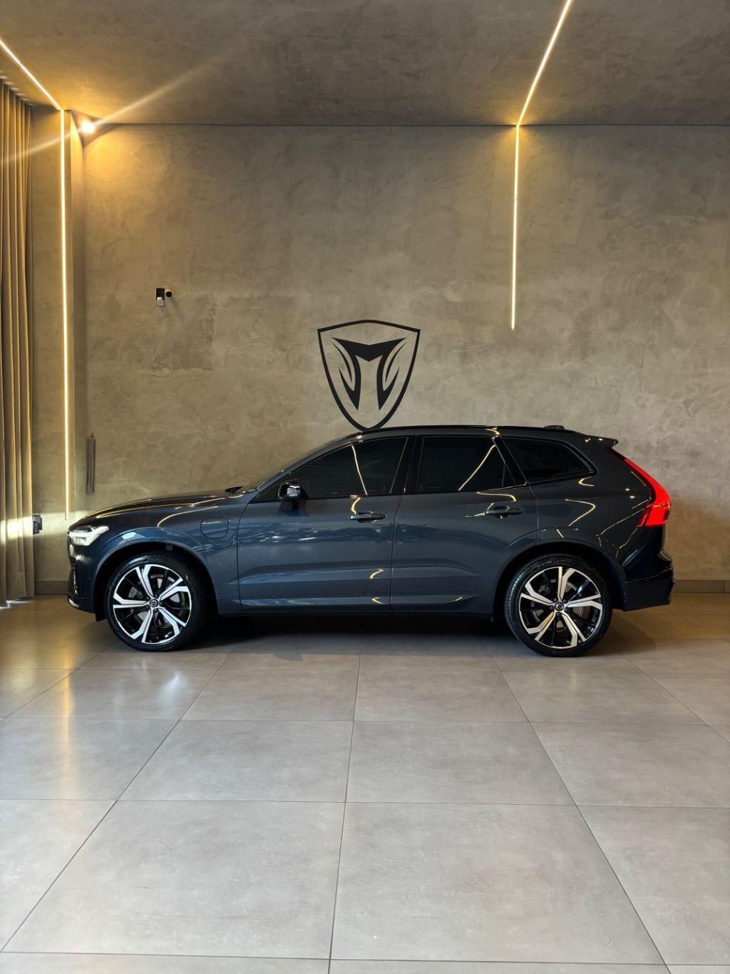 VOLVO XC60 - Foto