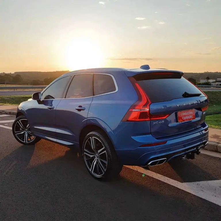 VOLVO XC60 - Miniatura