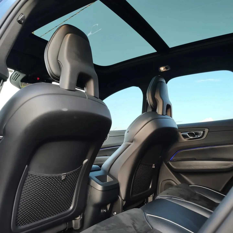 VOLVO XC60 - Miniatura