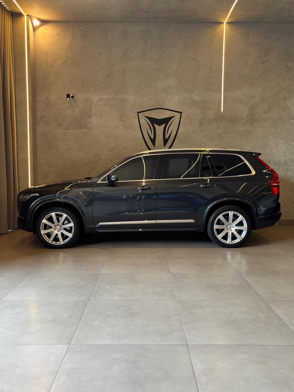 VOLVO XC90 - Foto