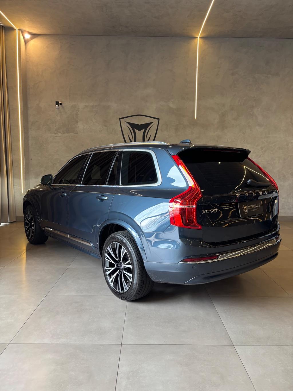 VOLVO XC90 - Foto