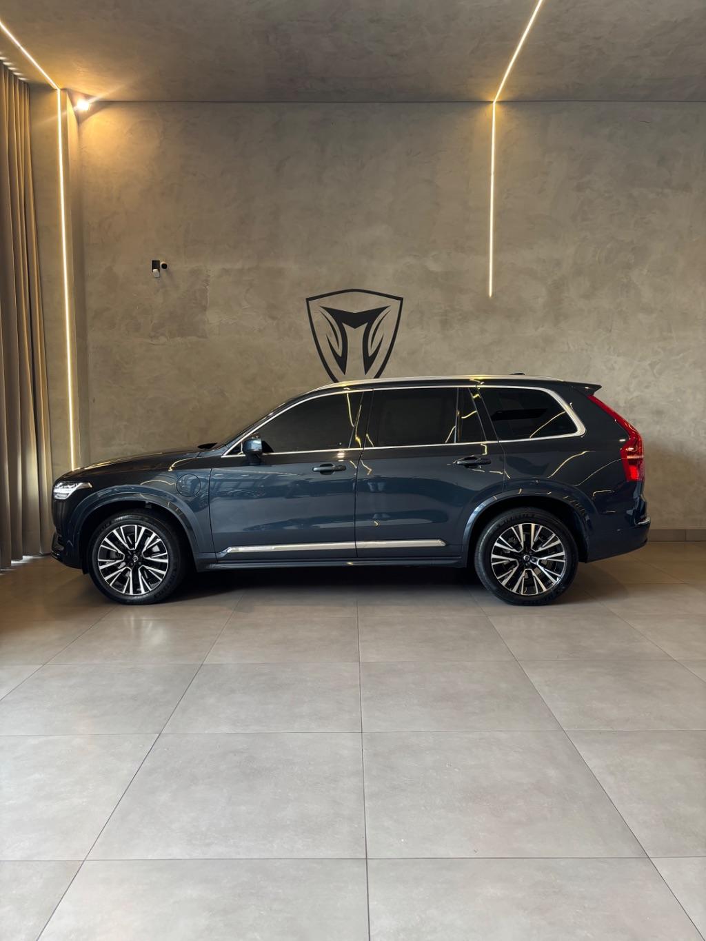 VOLVO XC90 - Foto
