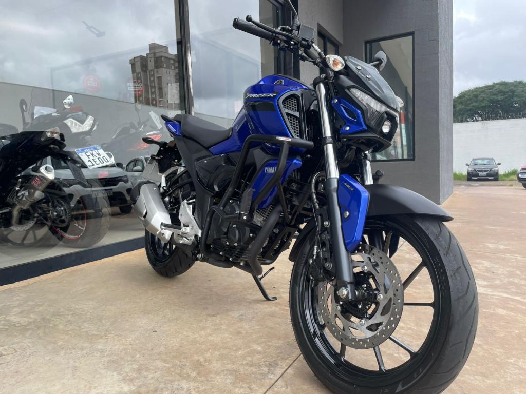 YAMAHA FZ 15 Fazer