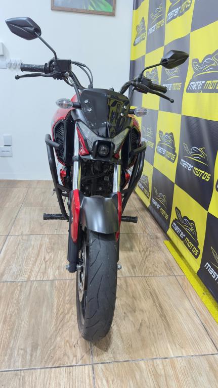 YAMAHA FZ 15 Fazer - Foto