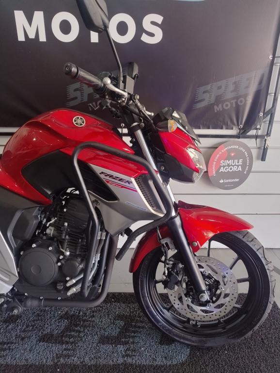 YAMAHA FZ 25 250 Fazer Flex - Foto