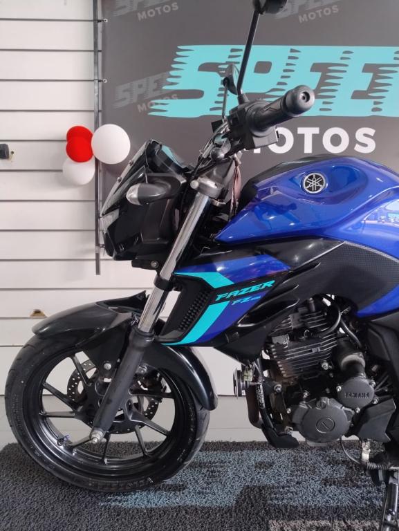 YAMAHA FZ 25 250 Fazer Flex - Foto