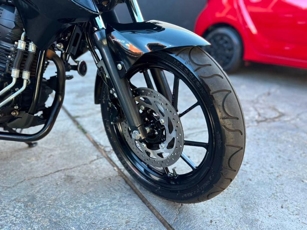 YAMAHA FZ 25 250 Fazer Flex - Foto