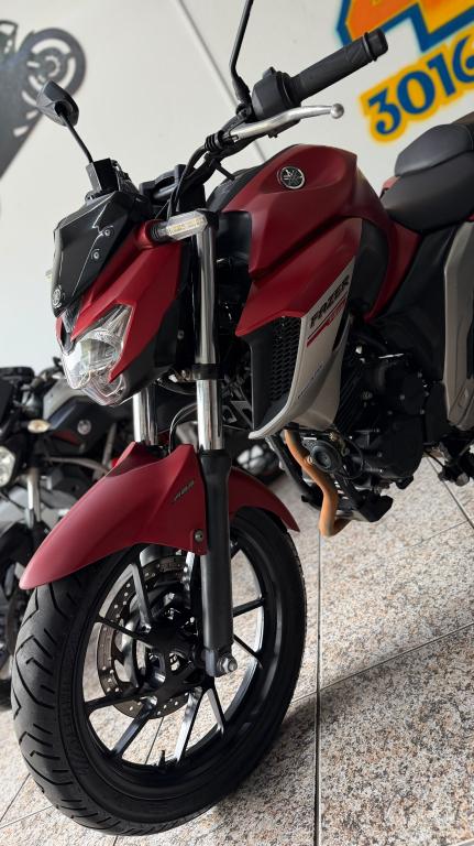 YAMAHA FZ 25 250 Fazer Flex - Foto