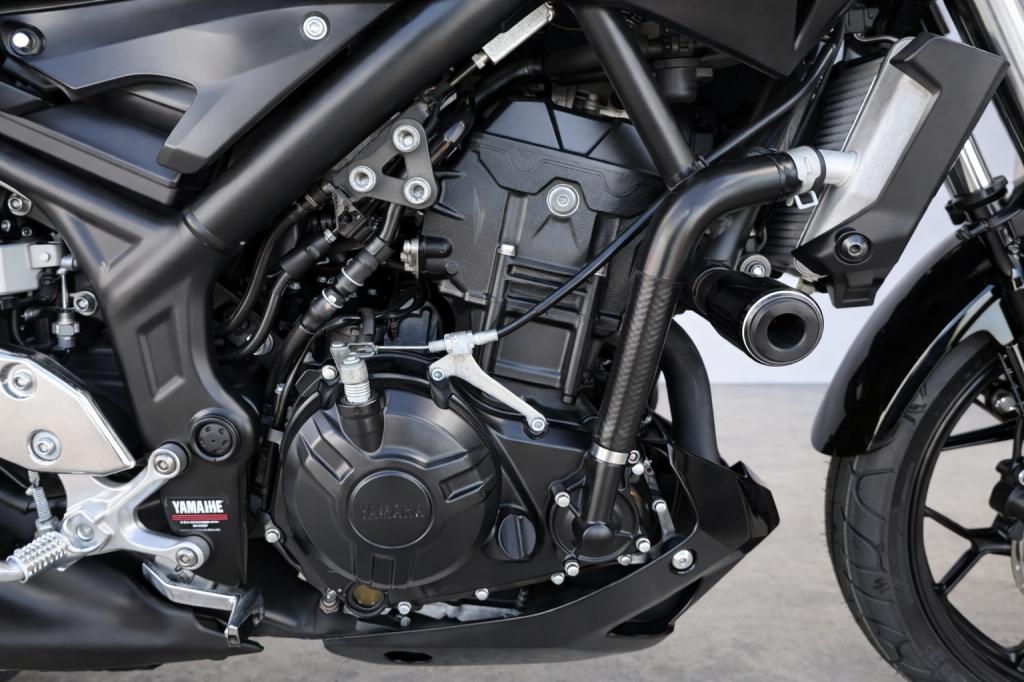 YAMAHA MT-03 300 - Foto