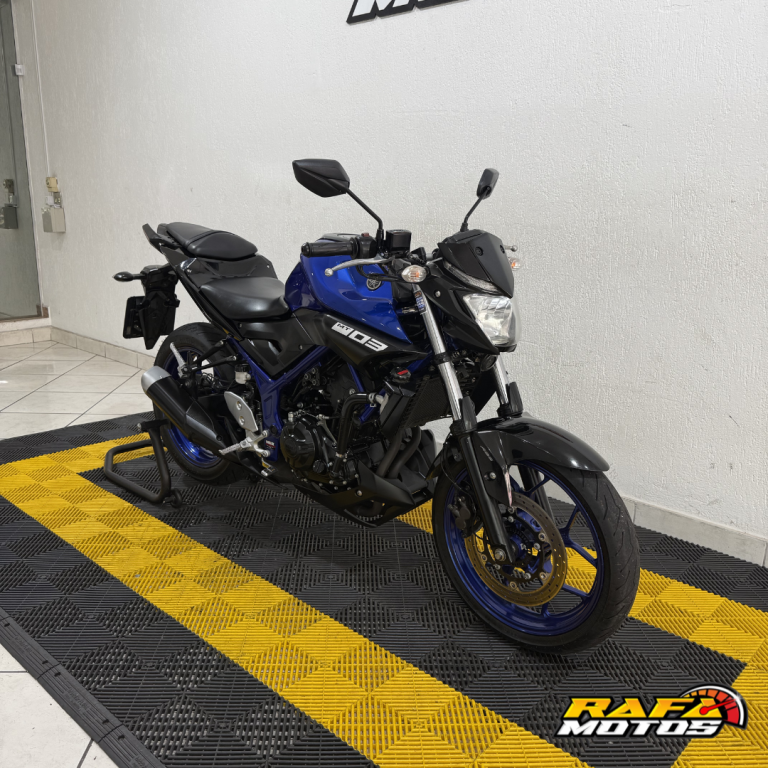 YAMAHA MT-03 300 - Foto