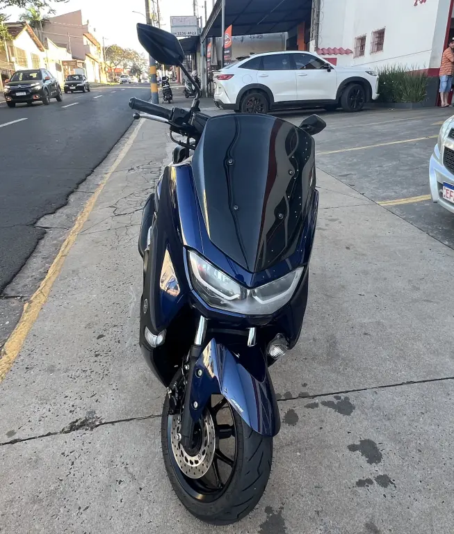 YAMAHA NMax 160 - Foto