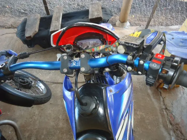 YAMAHA TTR 230 - Foto