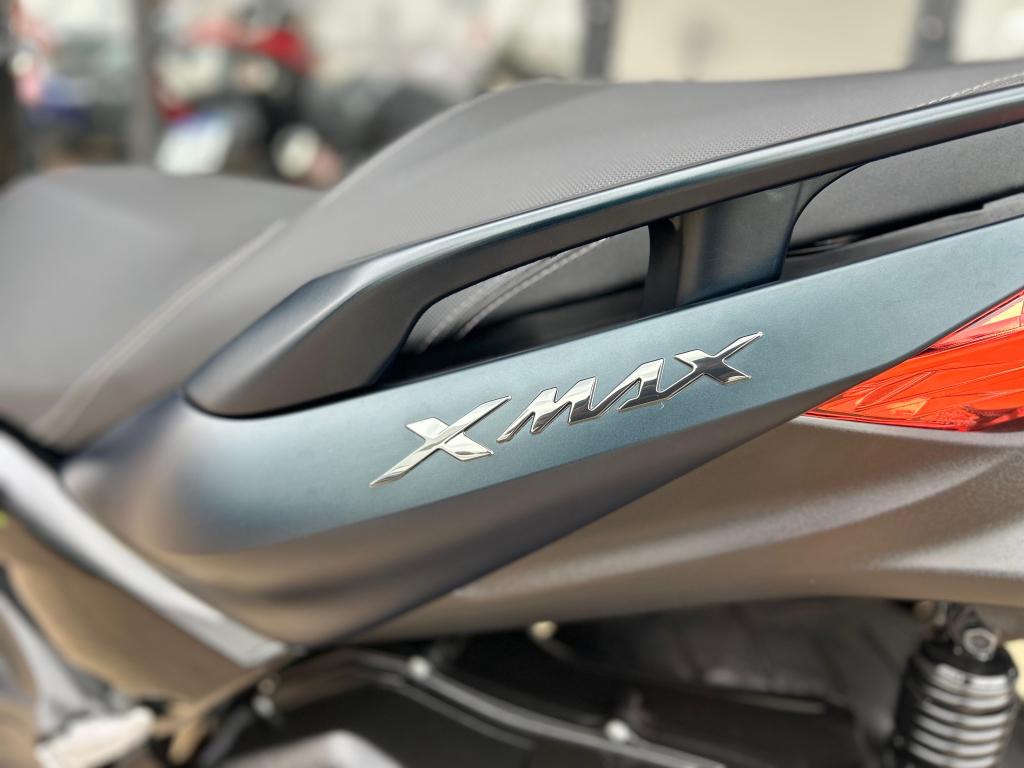 YAMAHA Xmax 250 - Foto