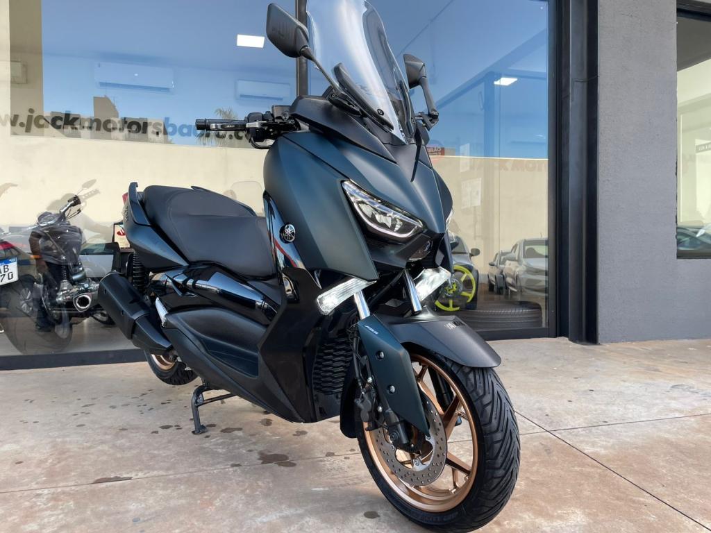 YAMAHA Xmax 250 - Foto