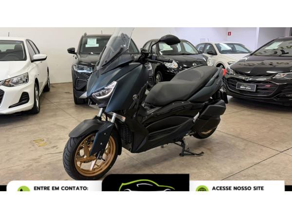 YAMAHA XMax 250