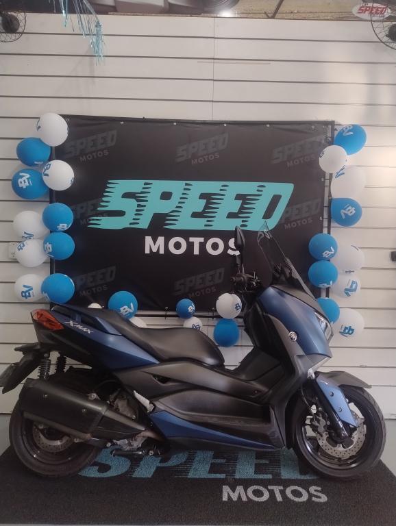 YAMAHA XMax 250