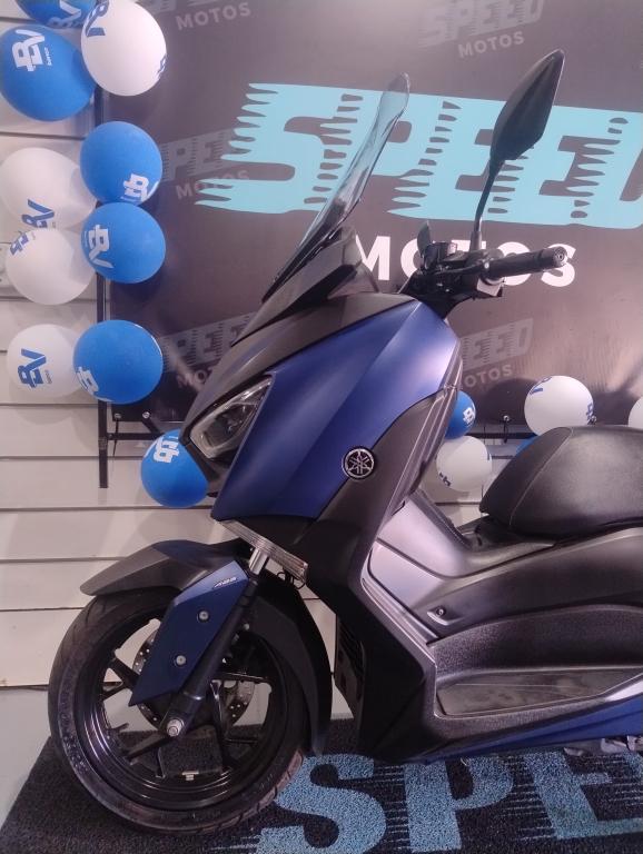 YAMAHA XMax 250 - Foto