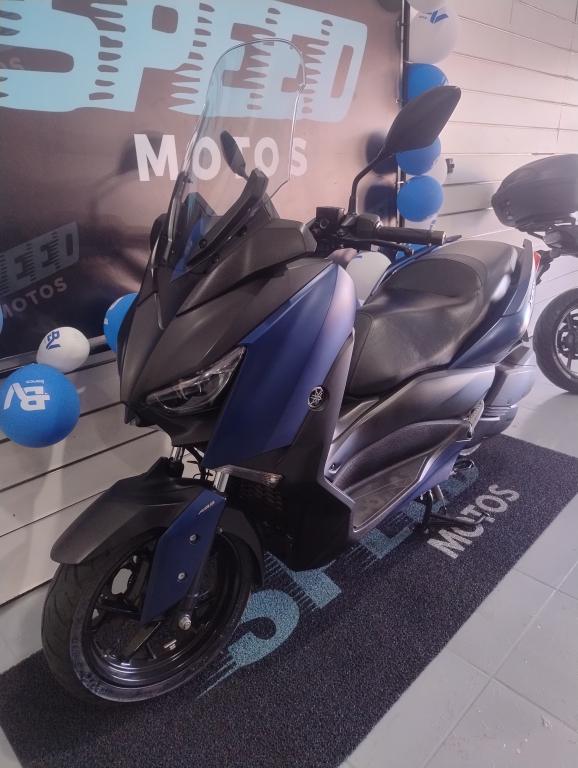 YAMAHA XMax 250 - Foto