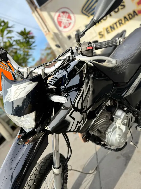 YAMAHA XT 600 E - Foto