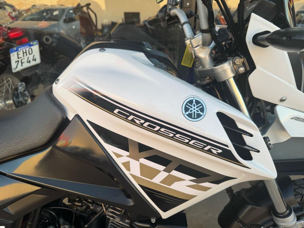 YAMAHA XTZ 150 Crosser - Foto
