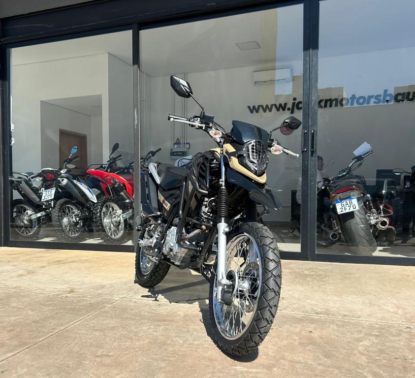 YAMAHA XTZ 150 Crosser - Foto