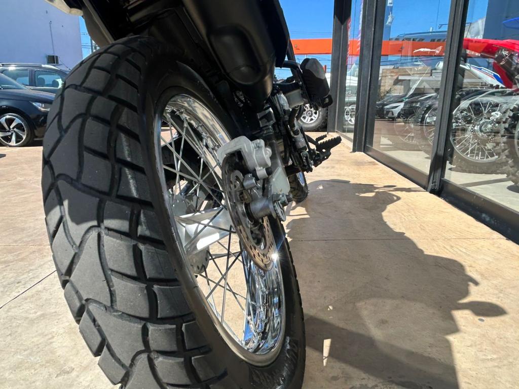 YAMAHA XTZ 150 Crosser - Foto