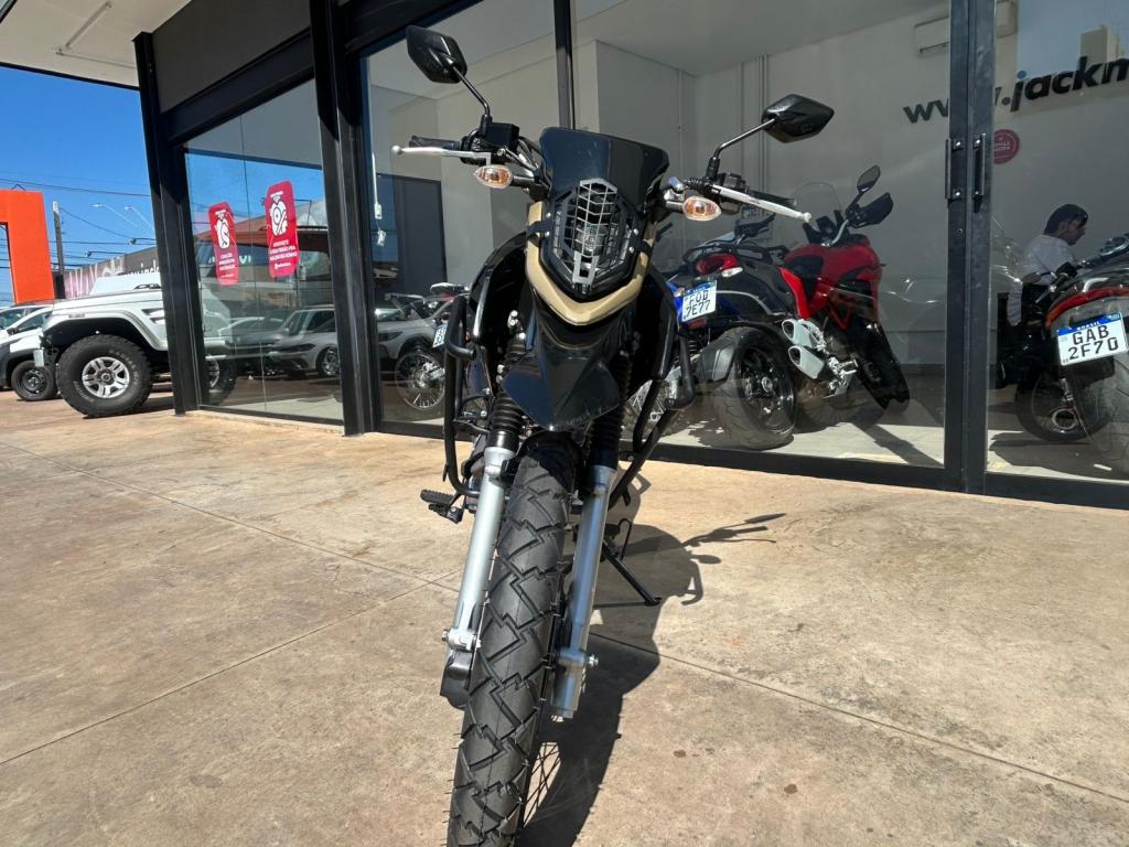 YAMAHA XTZ 150 Crosser - Foto