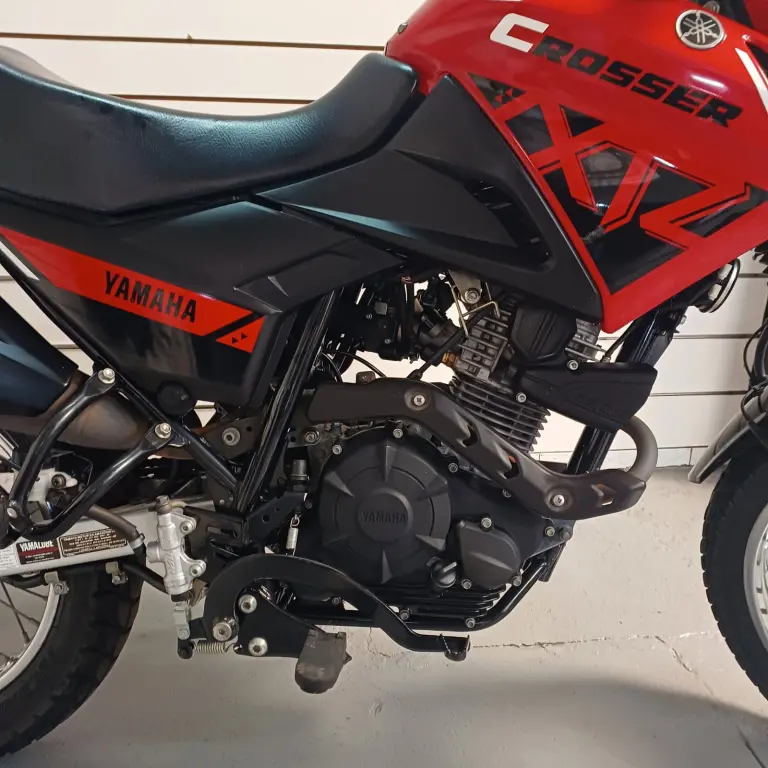 YAMAHA XTZ 150 Crosser - Foto