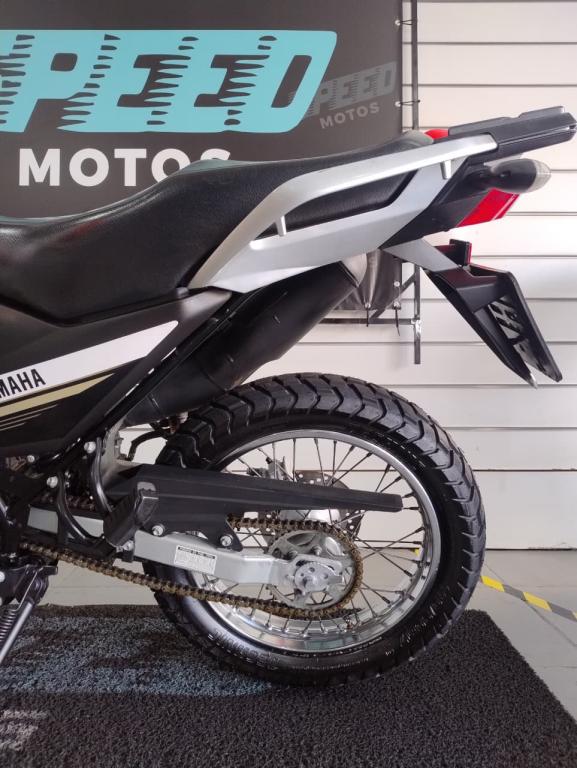 YAMAHA XTZ 150 Crosser - Foto