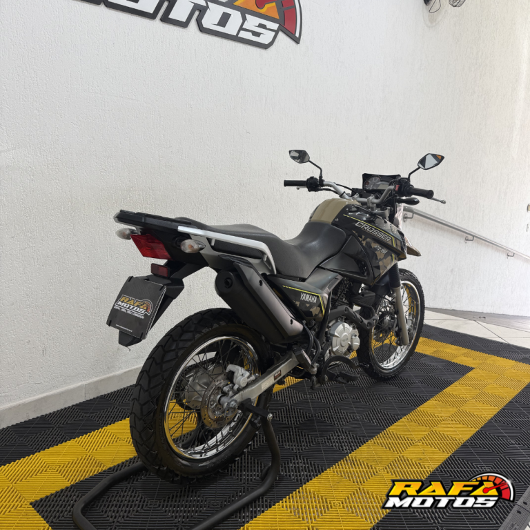 YAMAHA XTZ 150 Crosser - Foto