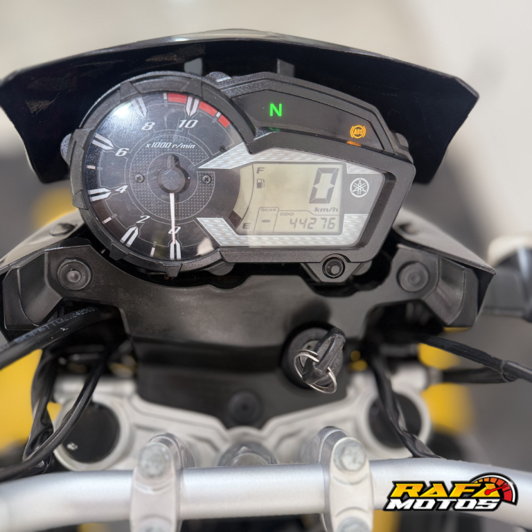 YAMAHA XTZ 150 Crosser - Foto