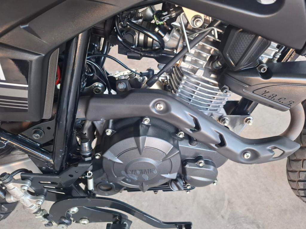 YAMAHA XTZ 150 Crosser - Foto
