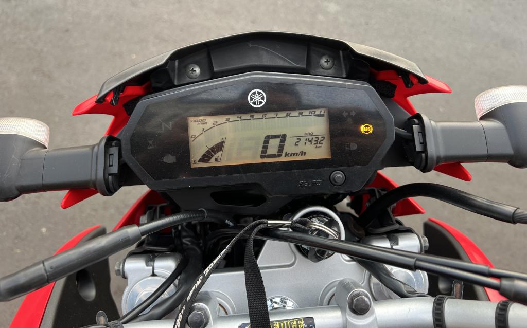 YAMAHA XTZ 250 - Foto