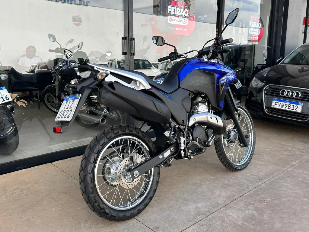 YAMAHA XTZ 250 - Foto