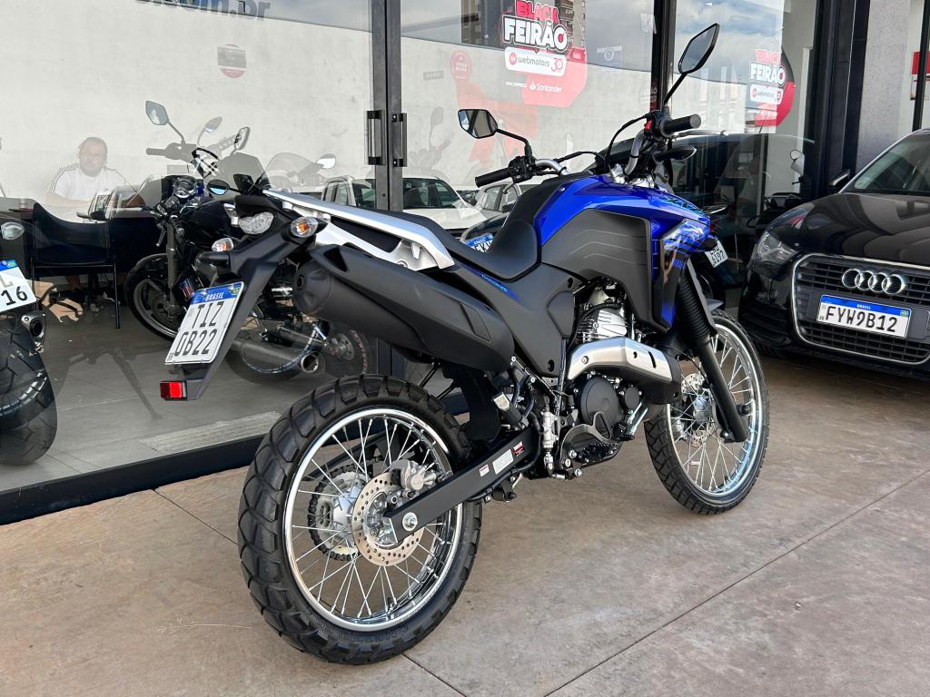 YAMAHA XTZ 250 - Foto