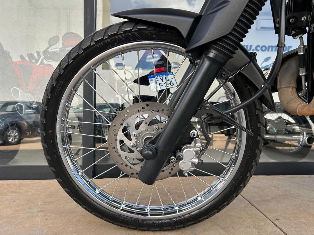 YAMAHA XTZ 250 - Foto