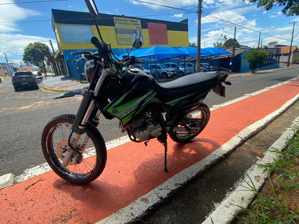 YAMAHA XTZ 250 - Foto