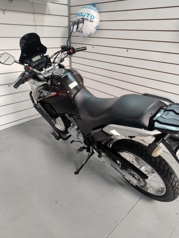 YAMAHA XTZ 250 - Foto