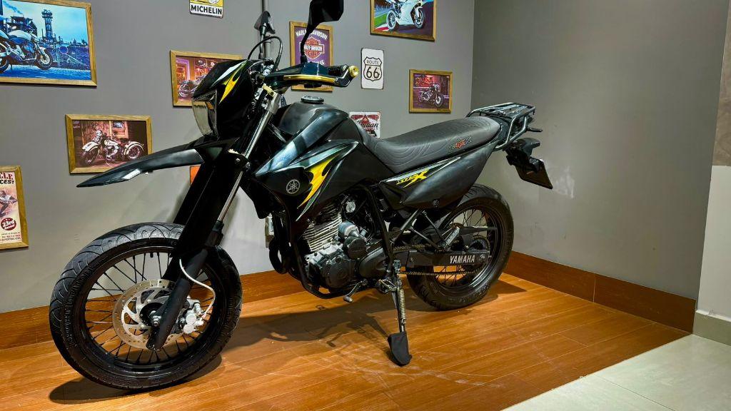YAMAHA XTZ 250 - Foto